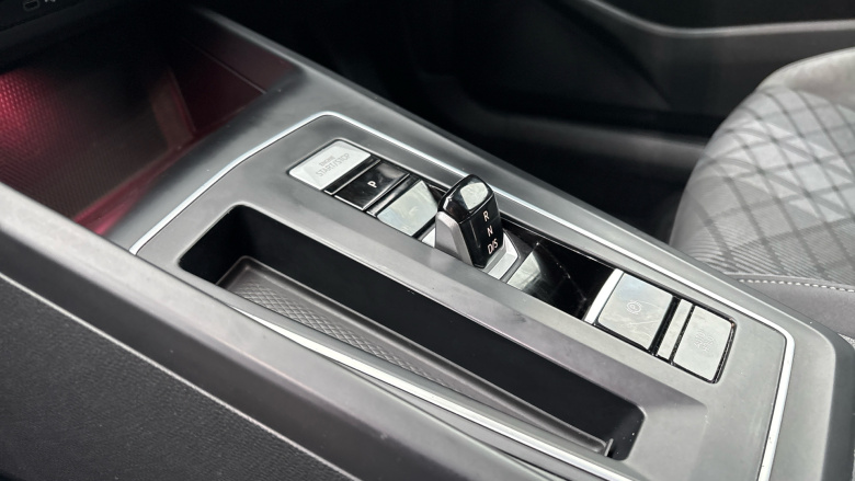 Volkswagen Golf 2.0 TDI 150 R-Line 5dr DSG Diesel Hatchback